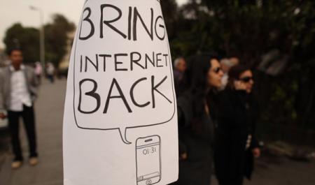 Truy cập Internet toàn cầu có nguy cơ gián đoạn trong 48h tới