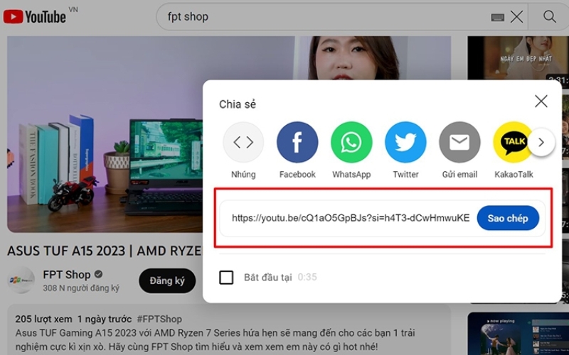 Nhân váo nút Chia sẻ bên dưới video và sao chép liên kết