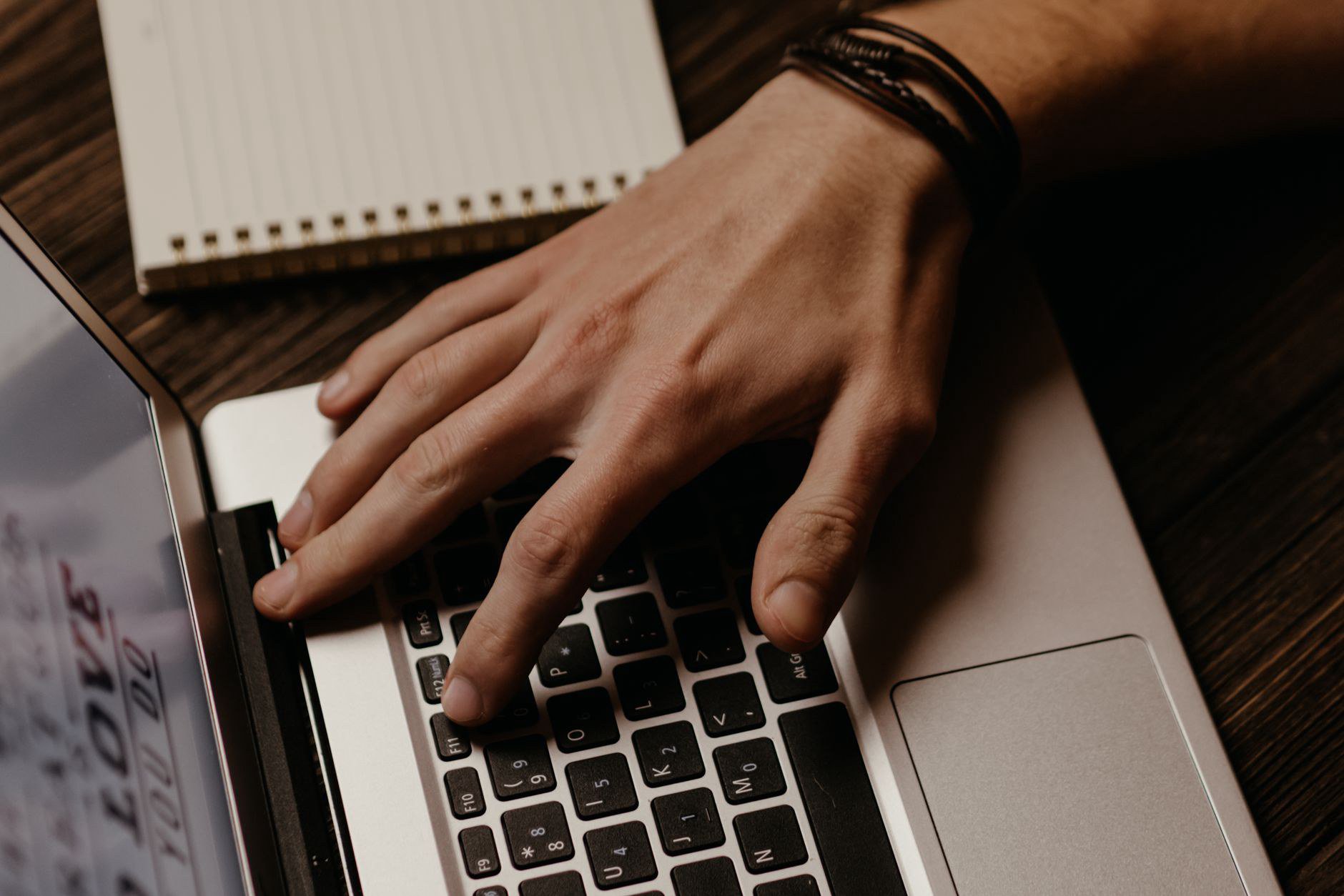 Thủ thuật 2: Quản lý cửa sổ đa nhiệm để vừa code vừa xem tài liệu Thủ thuật 2: Quản lý cửa sổ đa nhiệm để vừa code vừa xem tài liệu